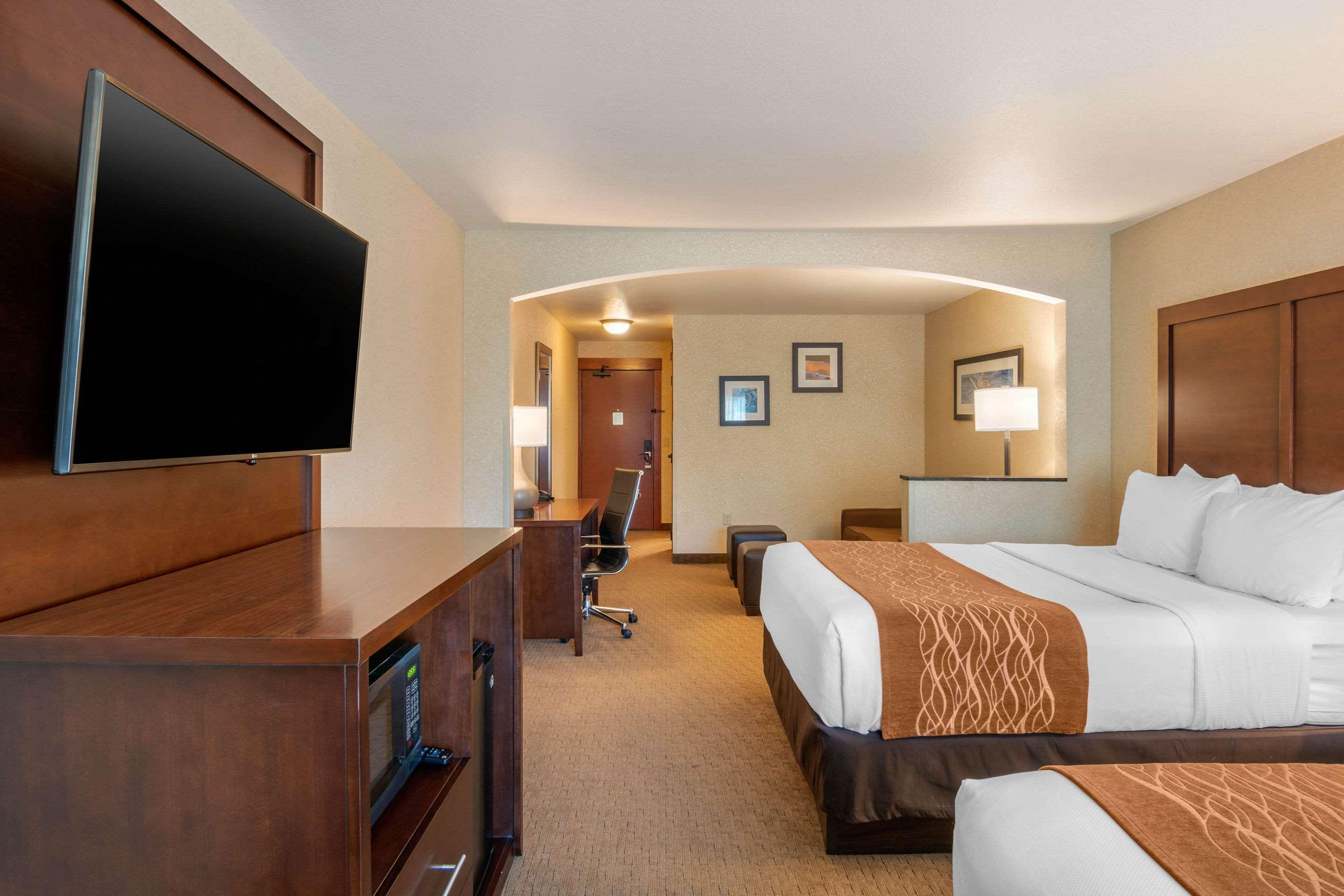 Comfort Inn & Suites Линкольн-Сити Экстерьер фото