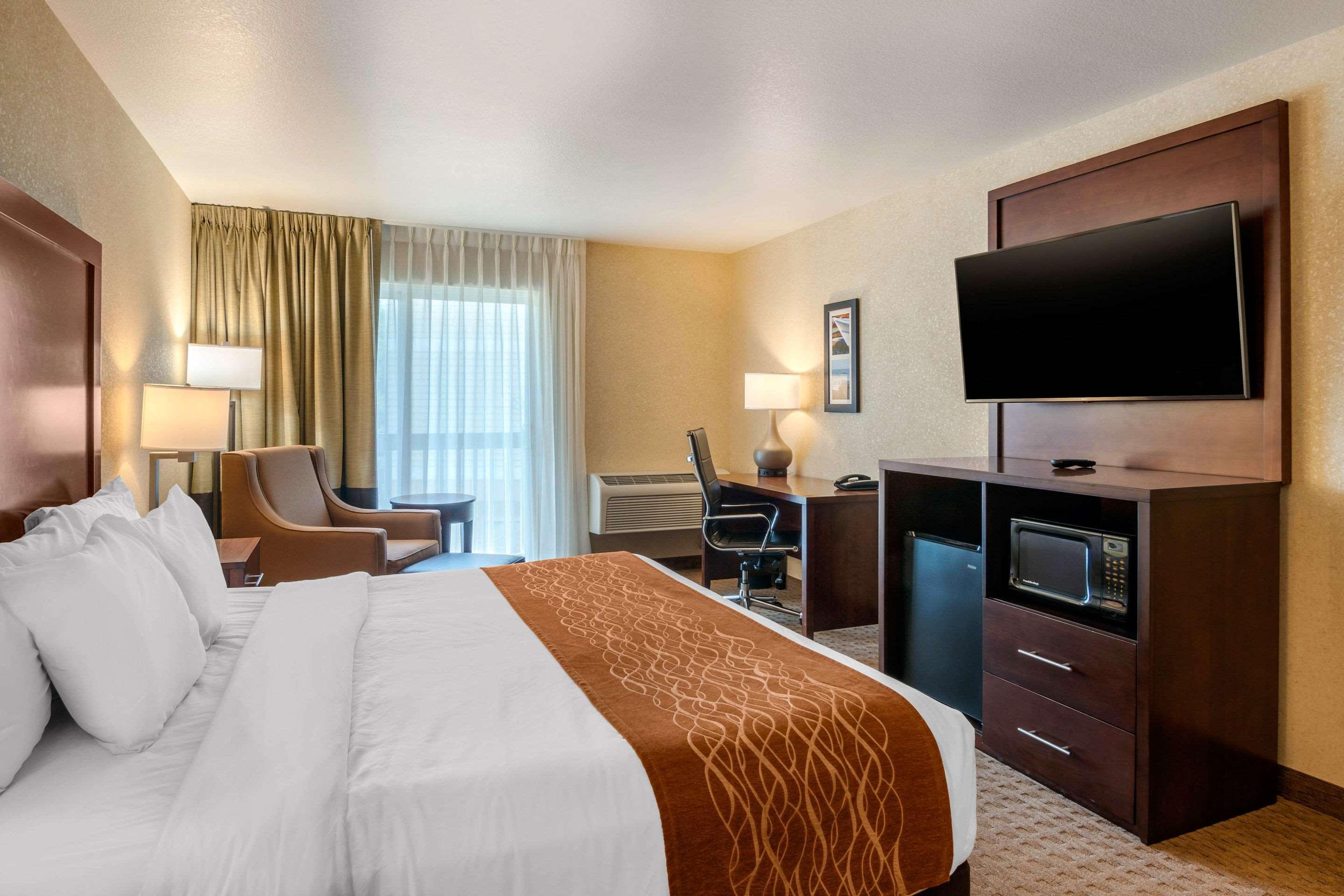 Comfort Inn & Suites Линкольн-Сити Экстерьер фото