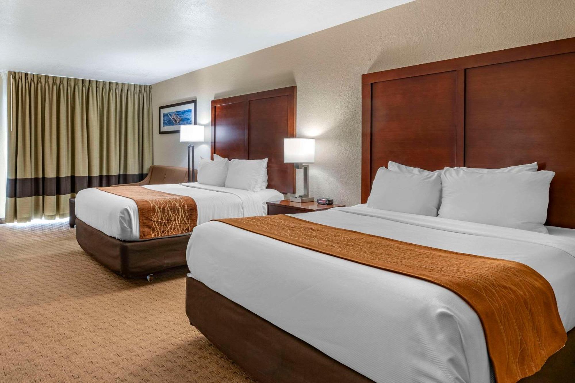 Comfort Inn & Suites Линкольн-Сити Экстерьер фото