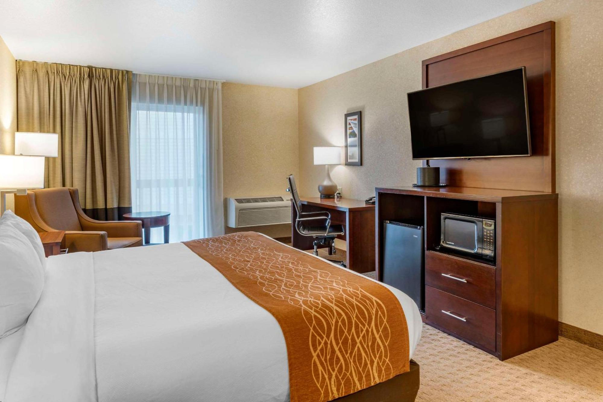Comfort Inn & Suites Линкольн-Сити Экстерьер фото