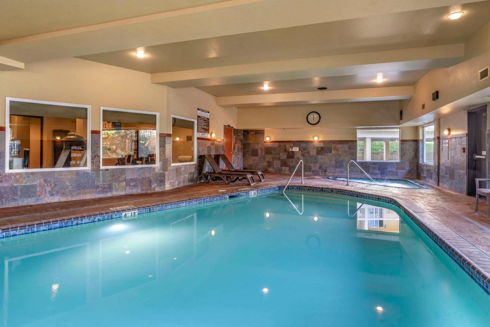 Comfort Inn & Suites Линкольн-Сити Экстерьер фото