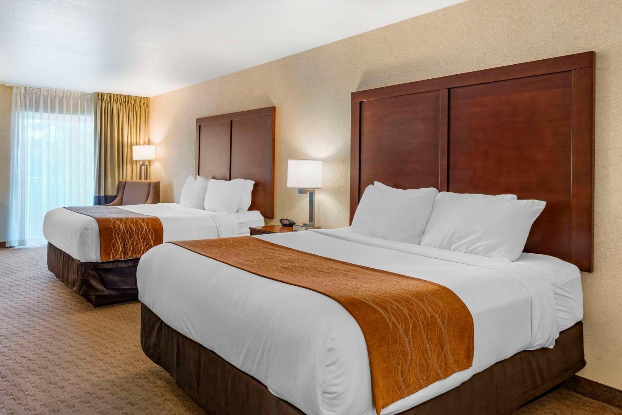 Comfort Inn & Suites Линкольн-Сити Экстерьер фото